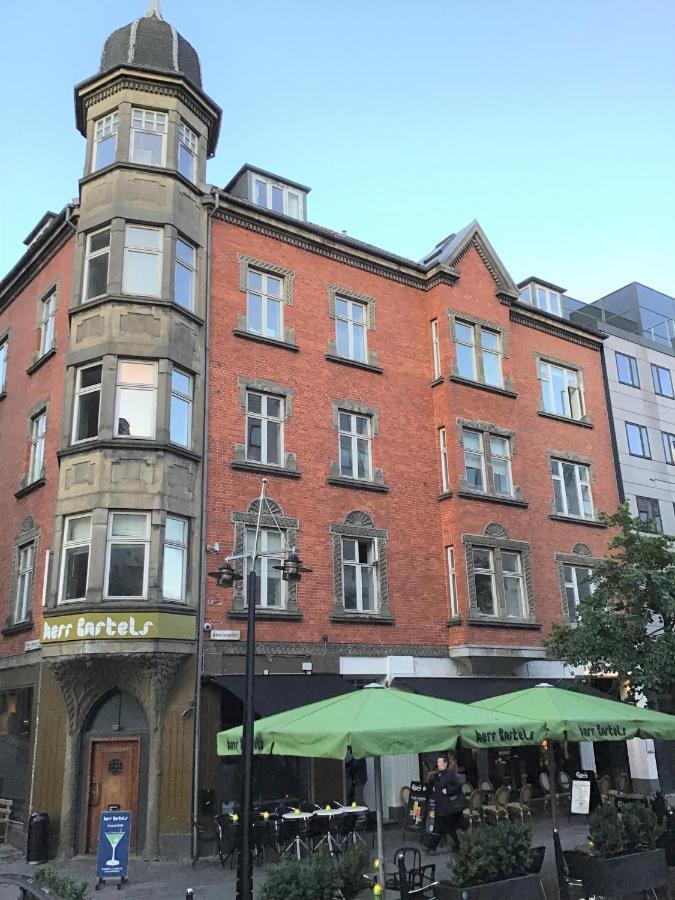 Hyggelig 2-Bedroom Apartment In The Center Of Århus المظهر الخارجي الصورة